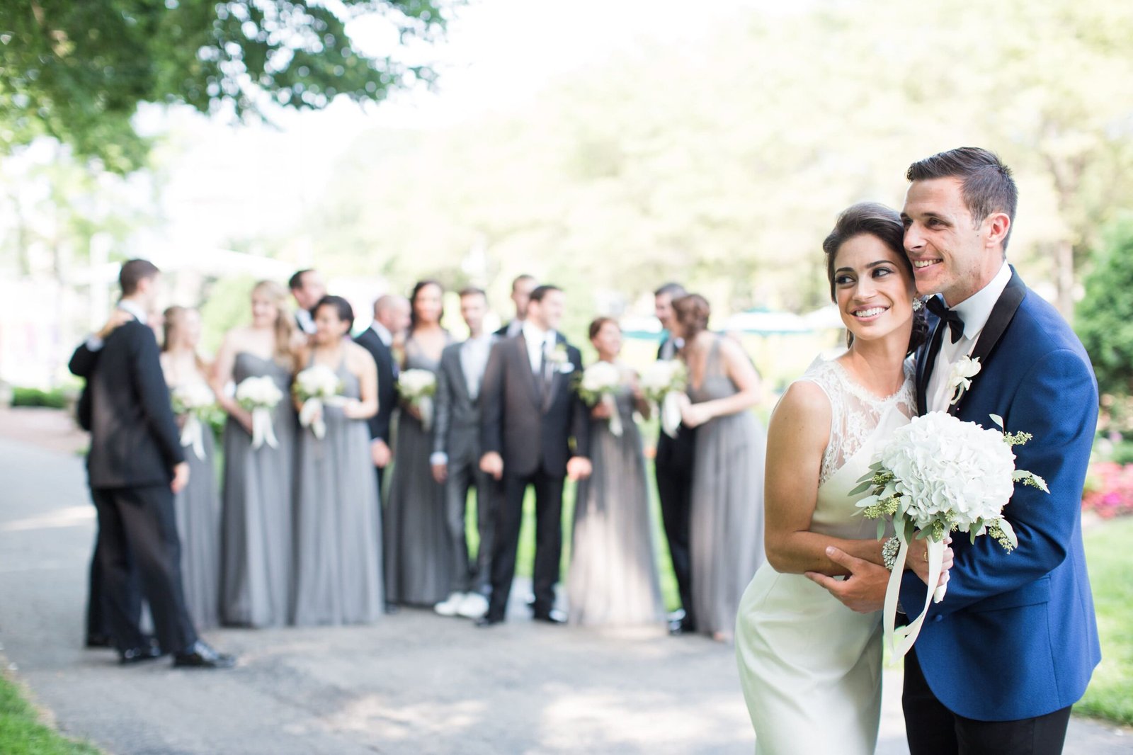 Emotional wedding flowers by Pavé | Artisanal floral design | Chicago & Florida