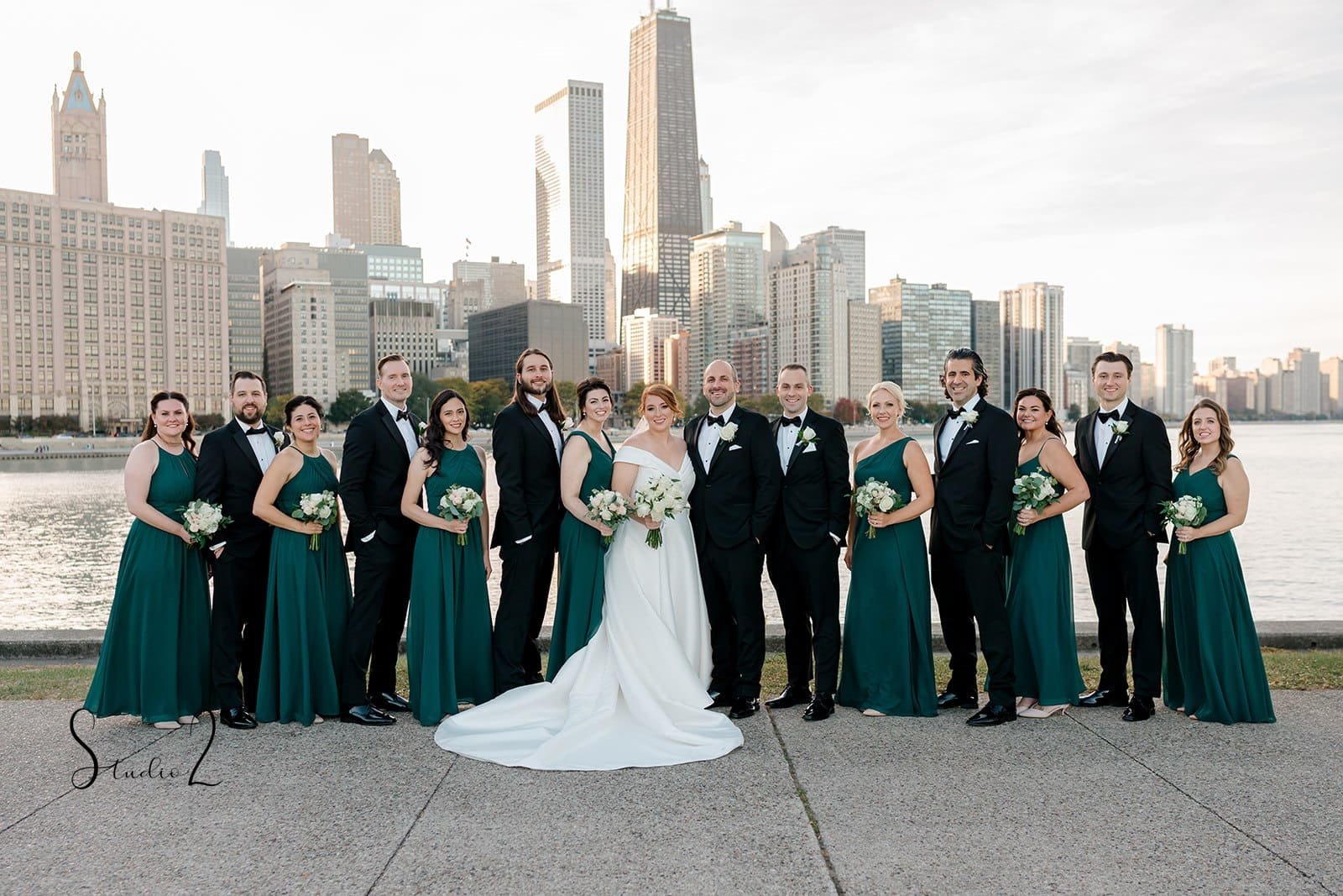 Emotional wedding flowers by Pavé | Artisanal floral design | Chicago & Florida